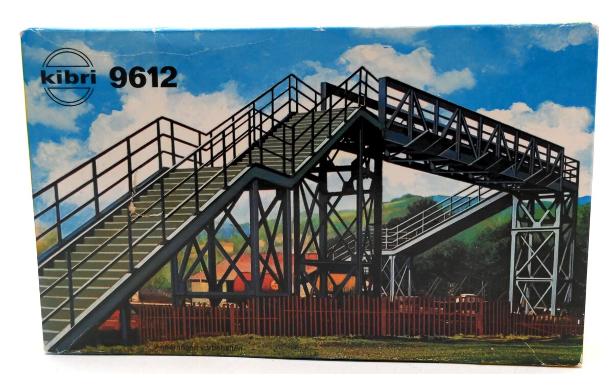 Kibri 9612 HO Pedestrian Overpass Kit