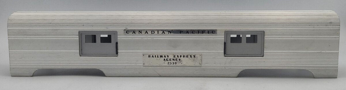 Lionel 2530-2 Canadian Pacific R.E.A. Aluminum Baggage Car Body Shell #2530