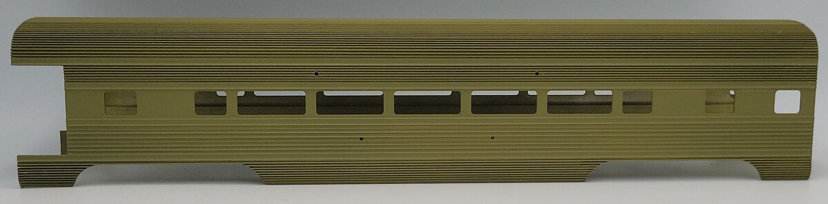 Lionel 2533-12 O Gauge Olive Green Painted Aluminum Pullman / Dining Car Shell