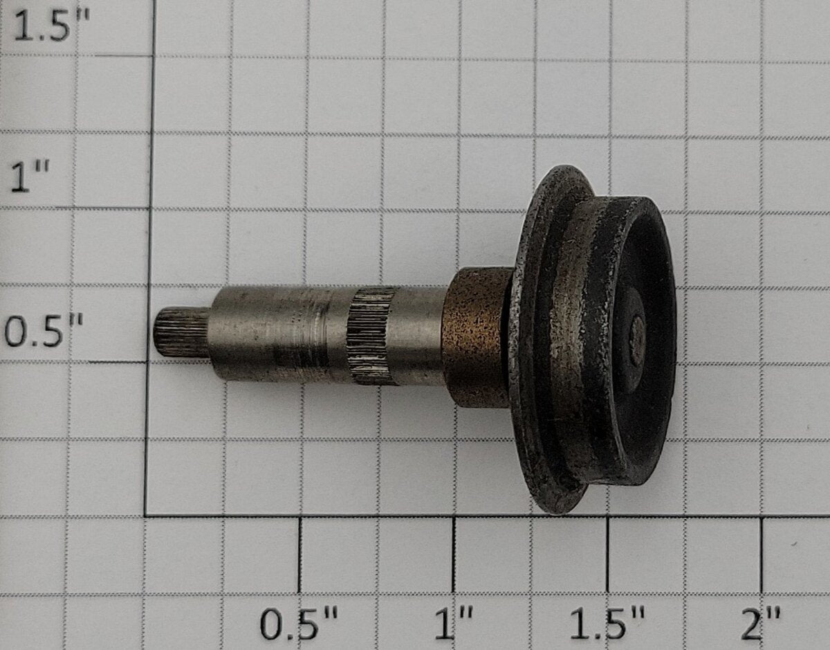 Lionel 623-13 Gear Drive Wheel with Magnetic Knurled Axle