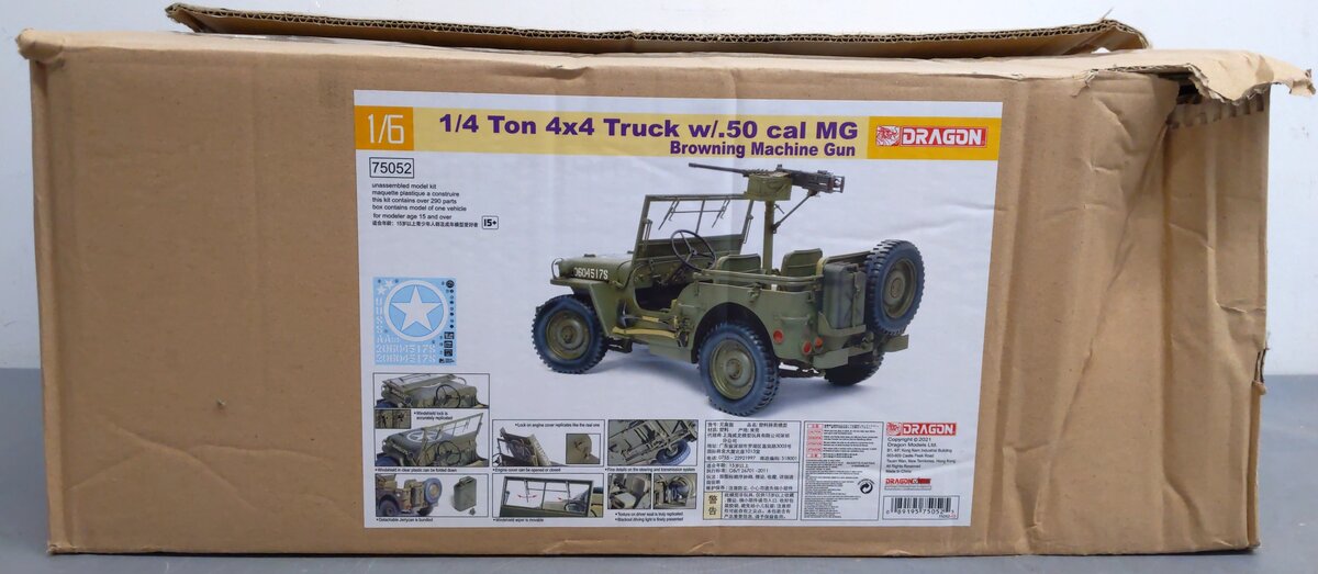 Dragon 75052 1:6 1/4-Ton 4x4 Truck w/M2 Machine Gun Plastic Model Kit