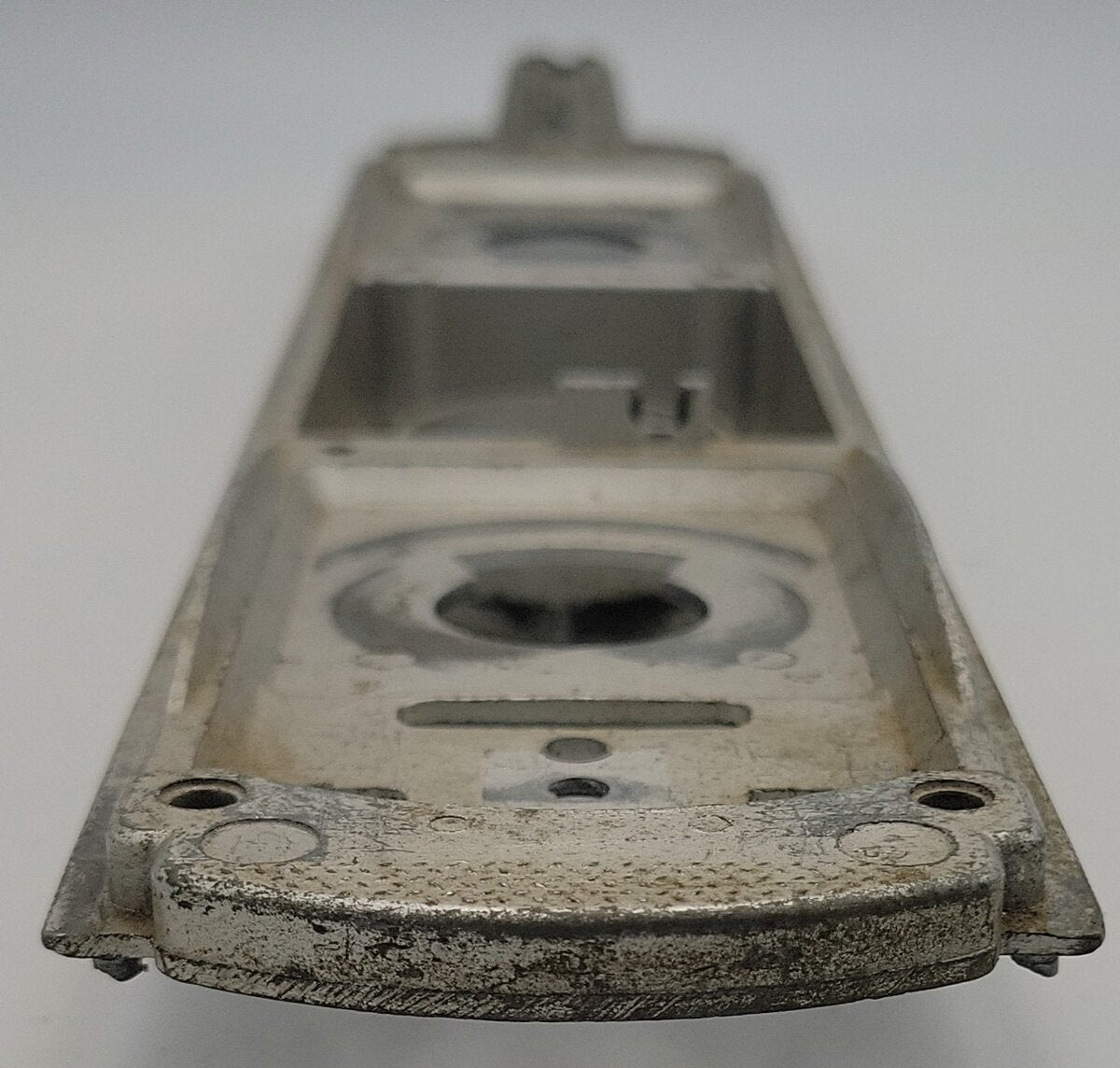 Lionel 2243-38 O Gauge Cast Silver Dual Motor F-3 Diesel Frame w/o Battery Cover