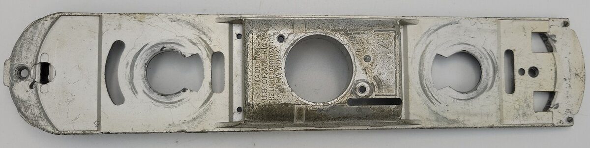 Lionel 2243-38 O Gauge Cast Silver Dual Motor F-3 Diesel Frame w/o Battery Cover