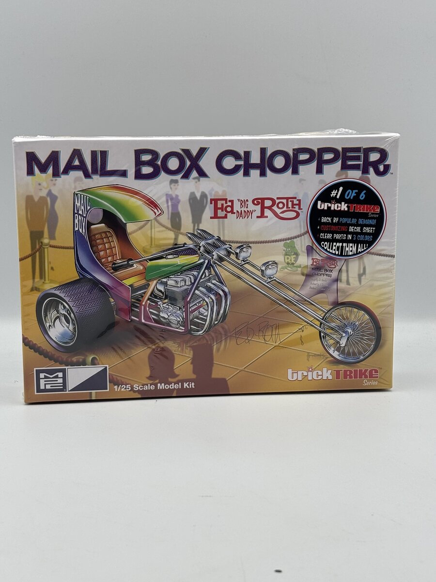 MPC 892 1:25 Ed Roth's Mail Box Chopper Plastic Model Kit