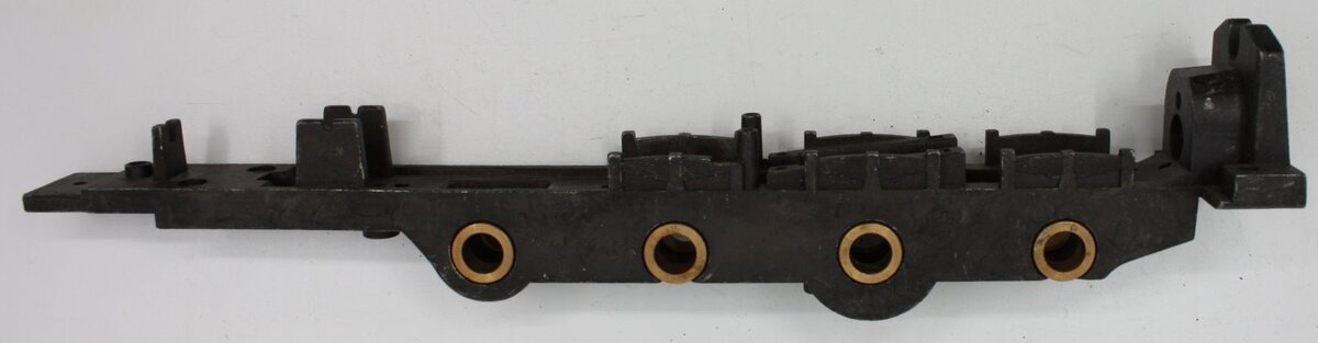 Lionel 18064-95 NYC Mohawk Frame Assembly Missing One Axle Bearing