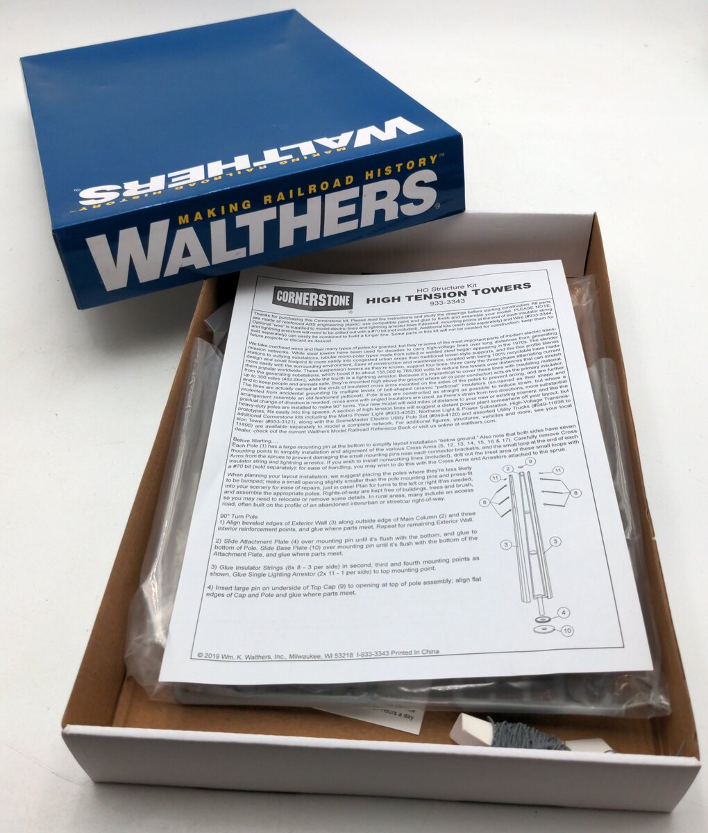 Walthers 933-3343 HO Modern High Voltage Transmission Towers Kit