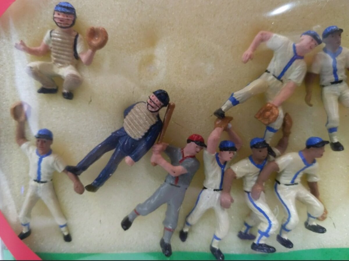 Kramer 4 O Baseball Team 9-Players Batter & Umpire Figures Diecast (Set of 11)
