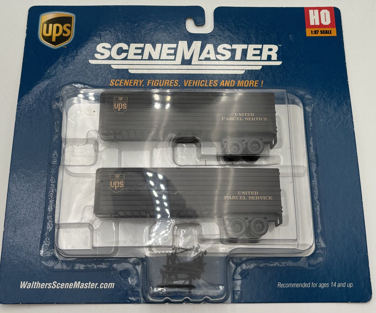 Walthers 949-2428 HO United Parcel Service 35' Fluted-Side Trailer (Set of 2)