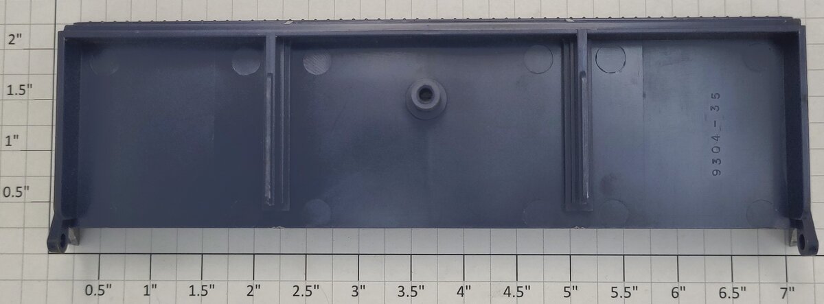 Lionel 9304-35 Dark Blue Coal Dump Car Tray