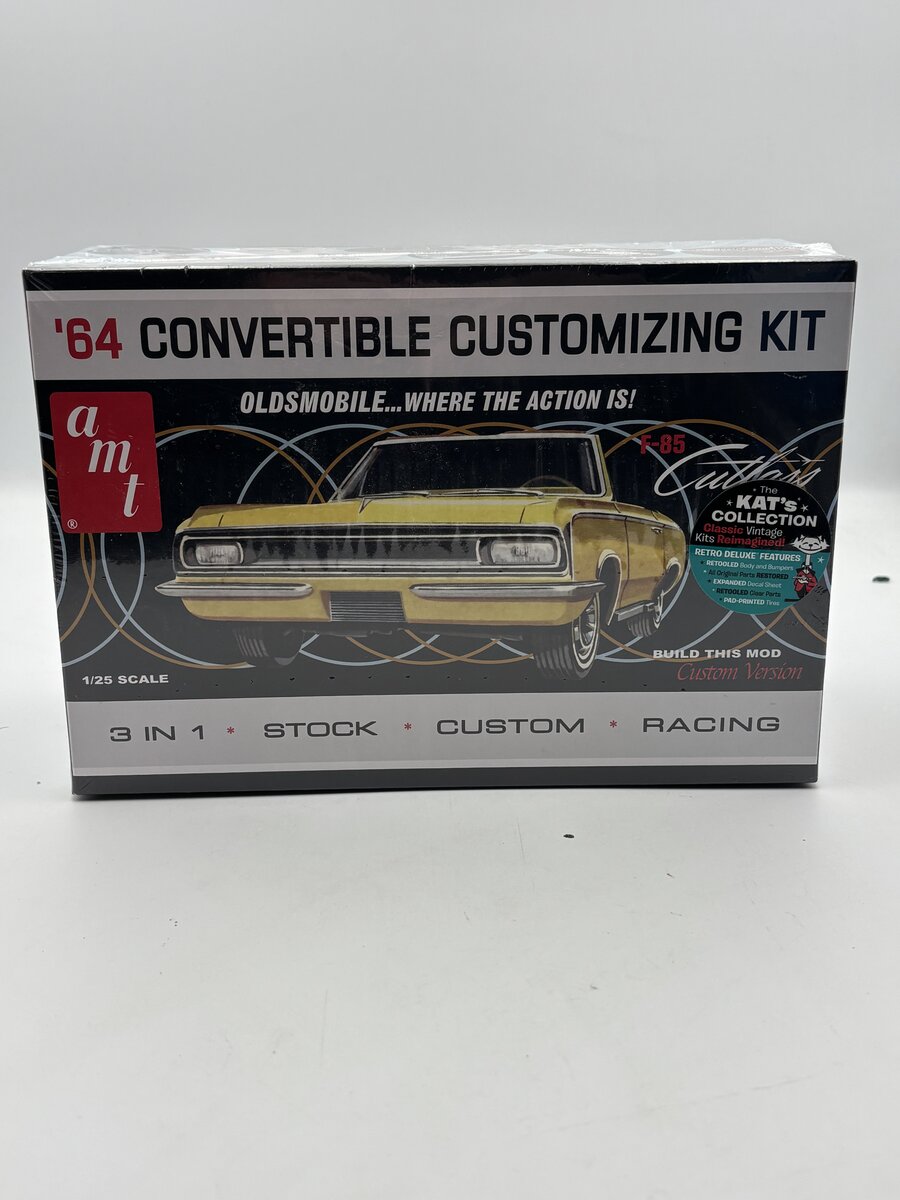 AMT 1200 1:25 1964 Olds Cutlass F85 Convertible Plastic Model Kit