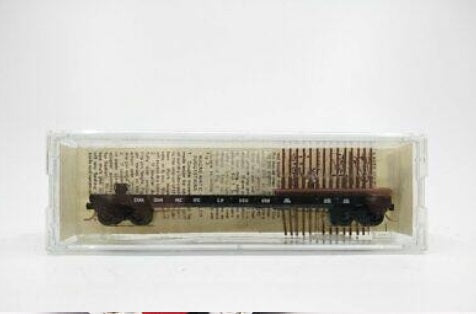 Micro-Trains 04400040 N Canadian Pacific 50' Straight Side Flatcar #300055