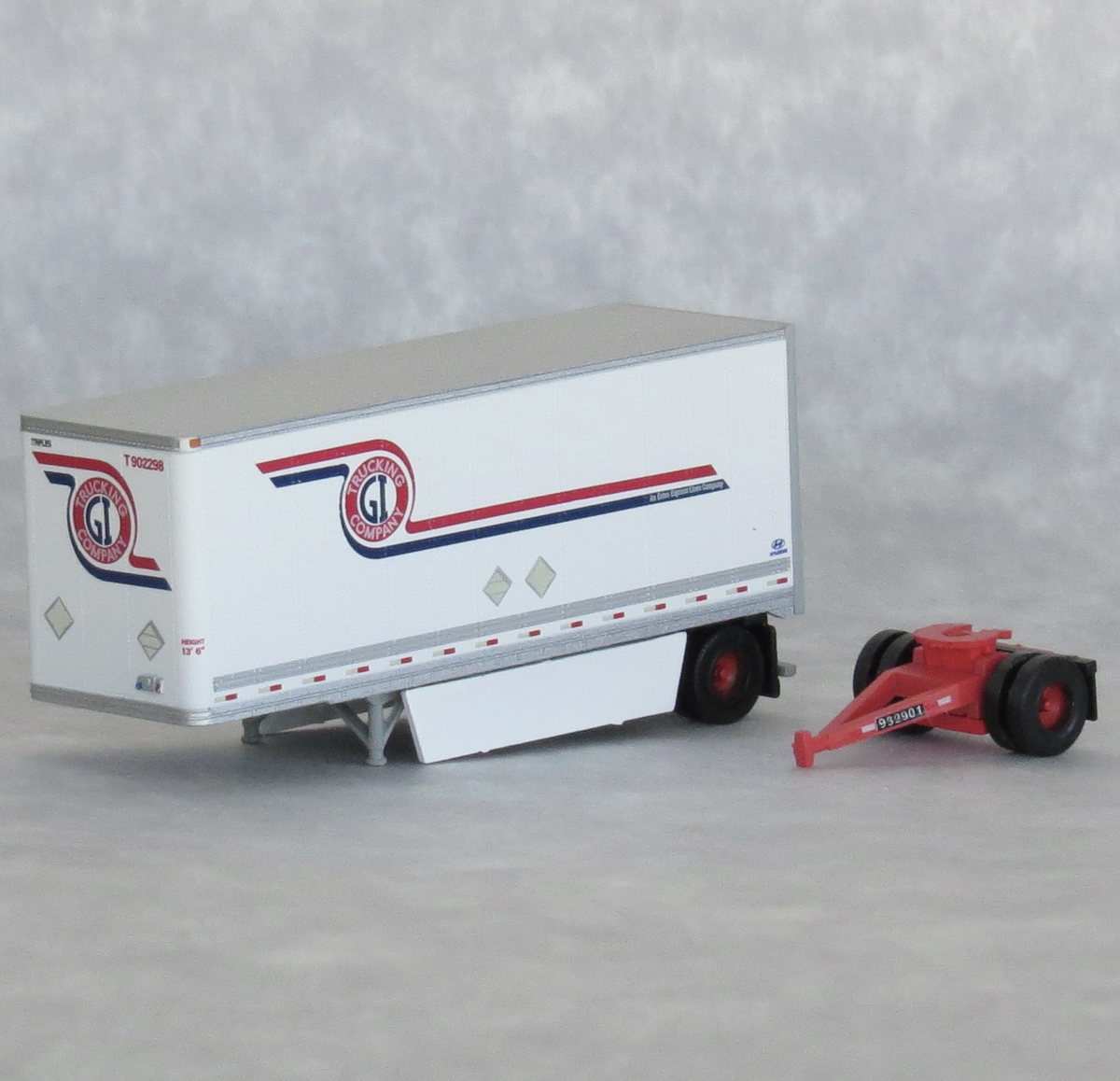 Trainworx Inc. 42894-04 N Estes Express Lines 28' Pup Trailer #902298