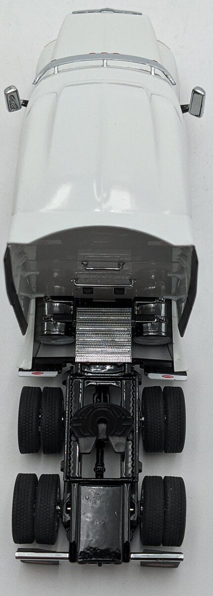 DieCast Masters 71072 1:50 Peterbilt 579 UltraLoft White Tractor