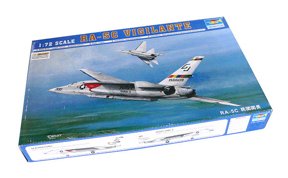 Trumpeter 01616 1:72 RA-5C Vigilante Military Aircraft Plane Model Kit