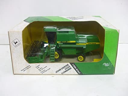 Ertl 0118G 1:50 Die-Cast John Deere 4425 Combine