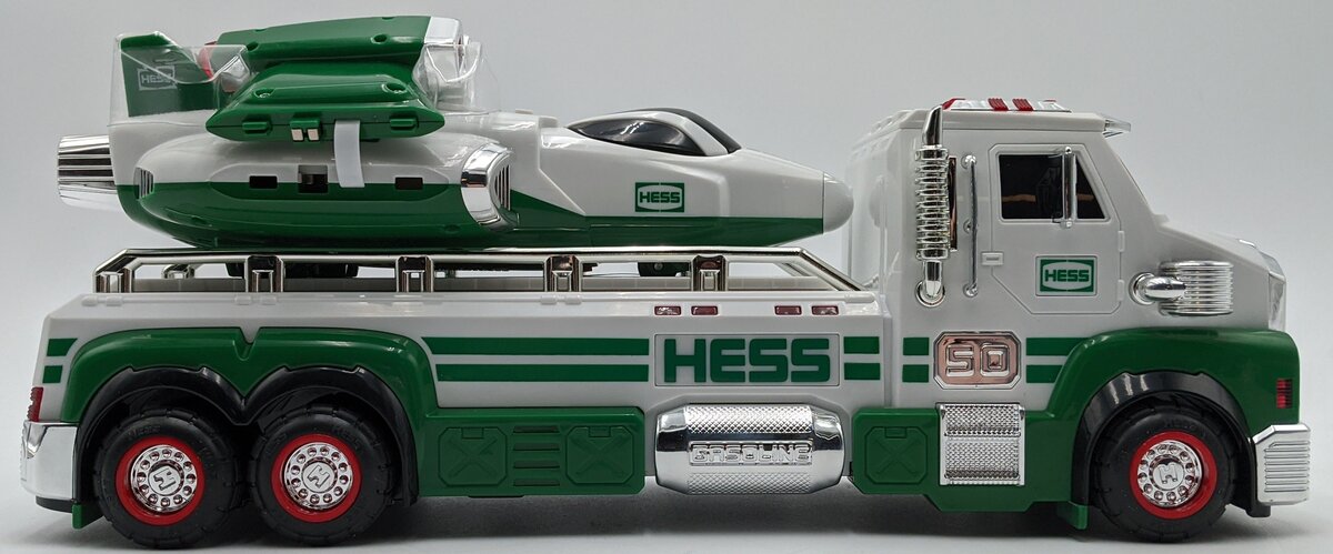 Hess 2014 Toy Truck and Space Cruiser with Scout