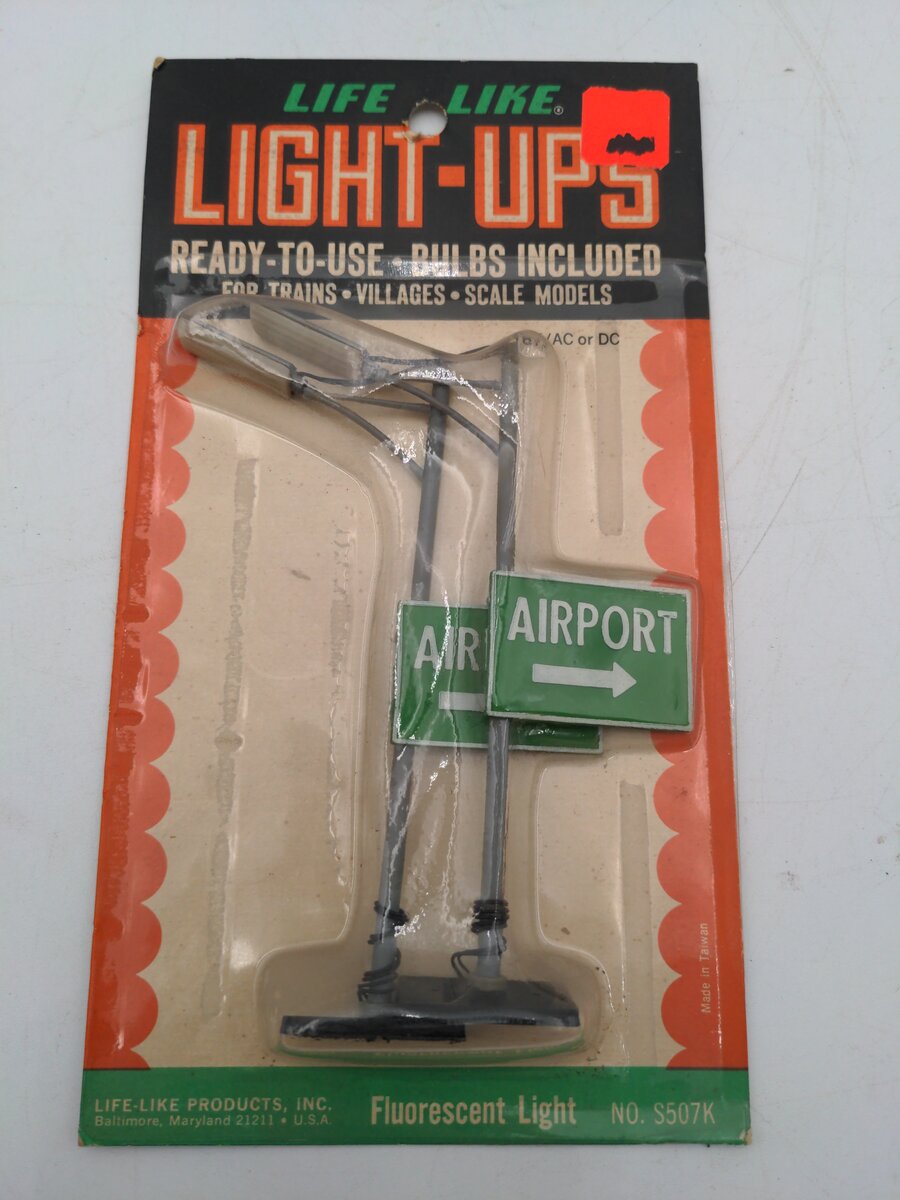 Life Like S507k HO Light-Ups Airport Highway Light