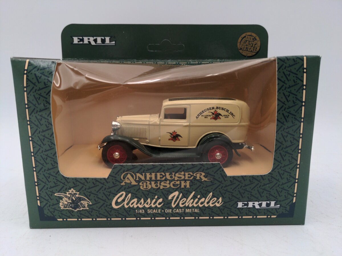 Ertl 9836 1:43 Scale Anheuser Busch Ford Pannel Delivery Truck