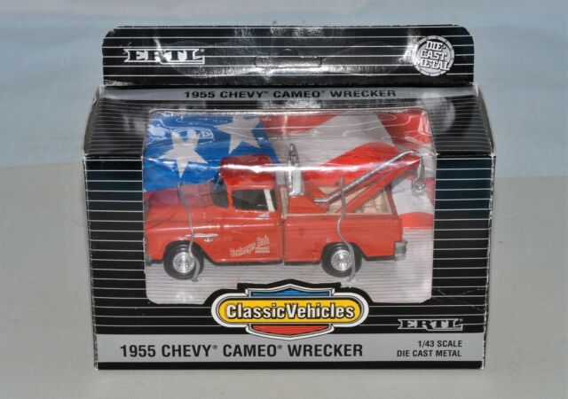 Ertl 2159 1:43 1955 Red Chevy Cameo Wrecker Tow Truck Classic Vehicles LN/Box