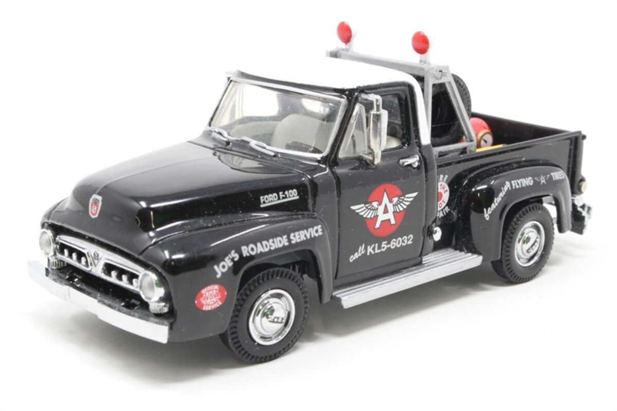 Matchbox YRS02-M 1:43 Scale Diecast 1953 Ford F-100 Flying 