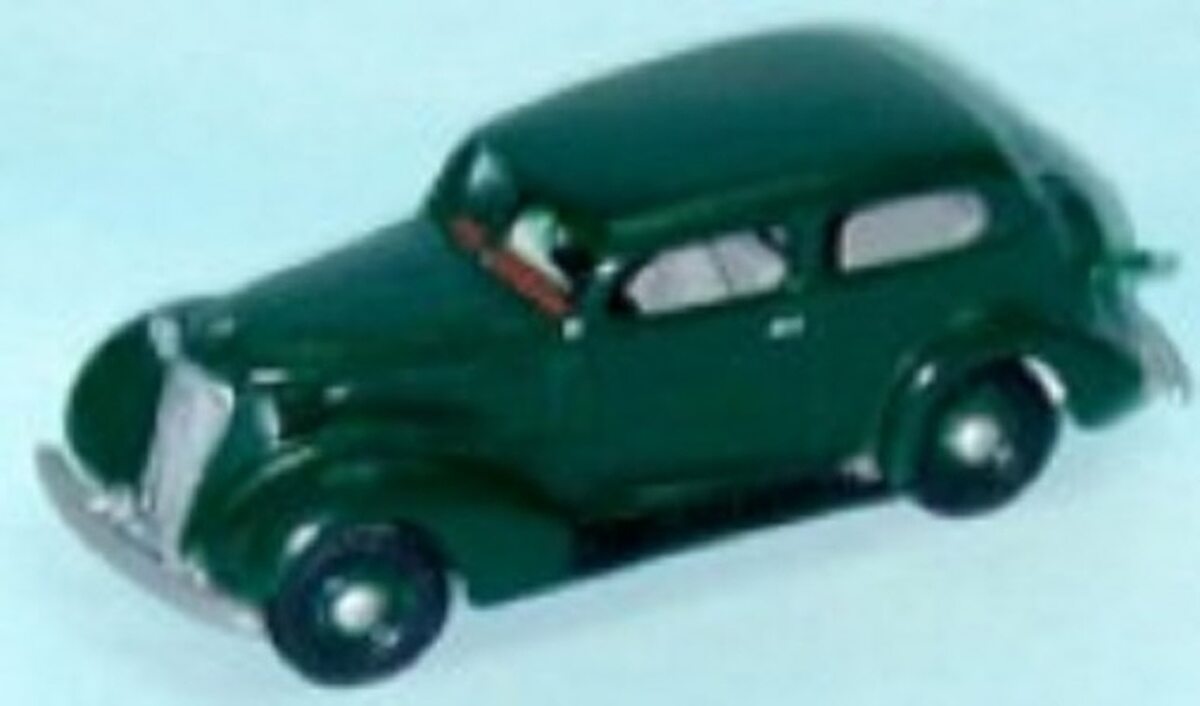 Sylvan Scale Models V-009 HO Scale 1973 Two Door Hump Back Sedan Kit