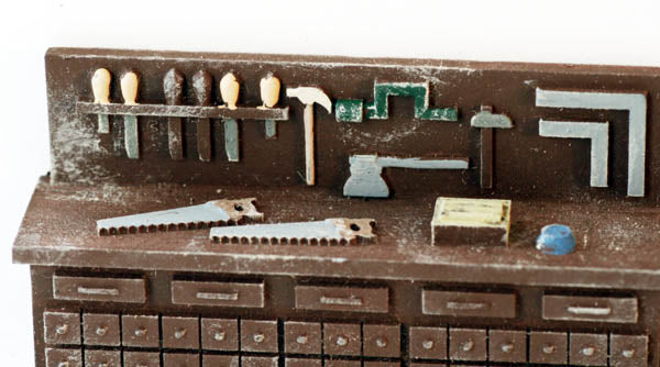 Model Tech Studios D0319P HO Tool and Hardware Workbenches