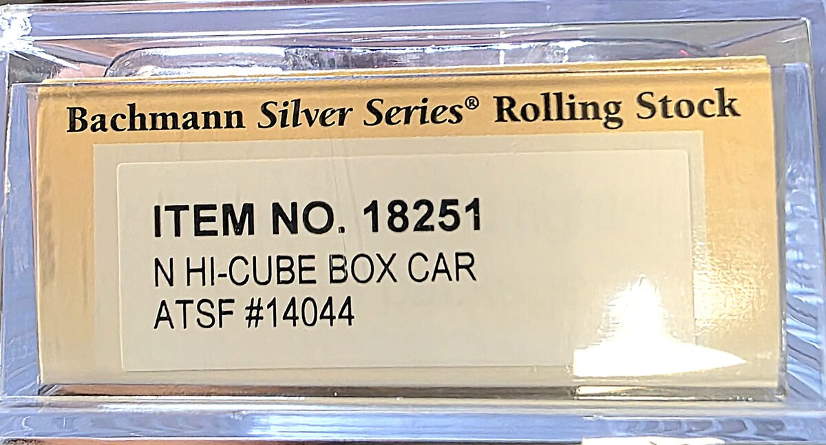 Bachmann 18251 N Atchison, Topeka and Santa Fe Hi-Cube Box Car #14044
