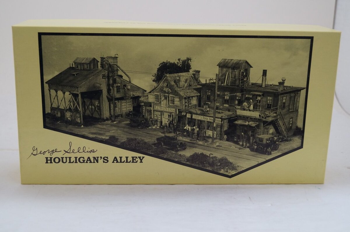 Fine Scale Miniatures 7 HO Scale Houligan's Alley Laser-Cut Building Kit