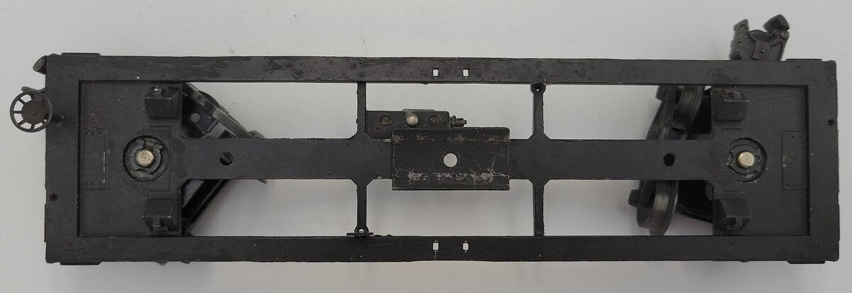 Lionel 955-6 O Gauge Metal Tank Car Frame with Trucks, Air Tank, and Brake