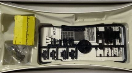 Walthers 932-5657 HO Scale Test Car Burlington Northern B & N Kit