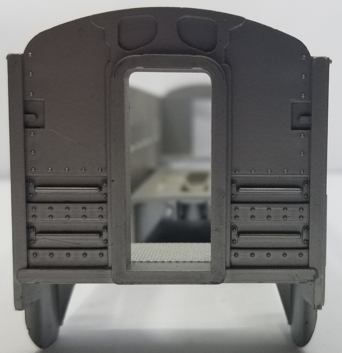 Lionel 2404-1 #2404 Santa Fe Vista Dome Car Body Shell
