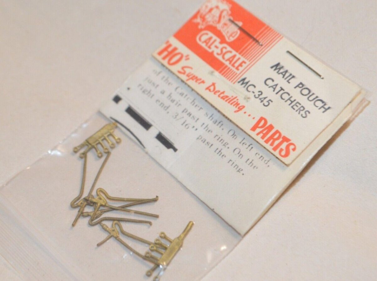 Cal Scale MC-345 HO Scale Mail Pouch Catcher Brass Part