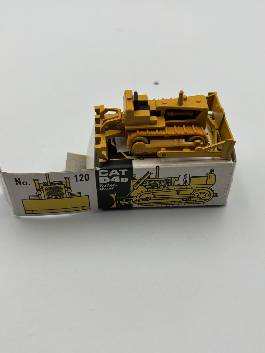 Catepiller 120 1:87 Scale Diecast Cat D4D Bulldozer LN/Box
