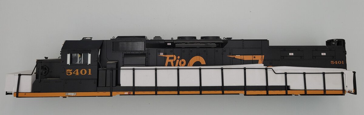 Lionel 84622-2 Denver & Rio Grande Western Legacy Diesel Locomotive Shell #5401