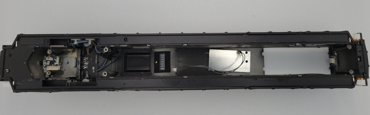Lionel 84622-2 Denver & Rio Grande Western Legacy Diesel Locomotive Shell #5401