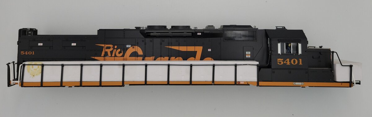 Lionel 84622-2 Denver & Rio Grande Western Legacy Diesel Locomotive Shell #5401