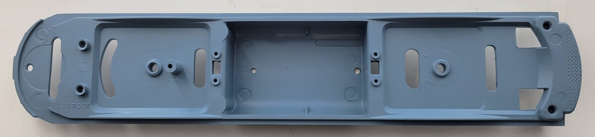 Lionel 2367-038 O Gauge Cast F-3 A Blue Dummy Diesel Frame without Lamp Stand