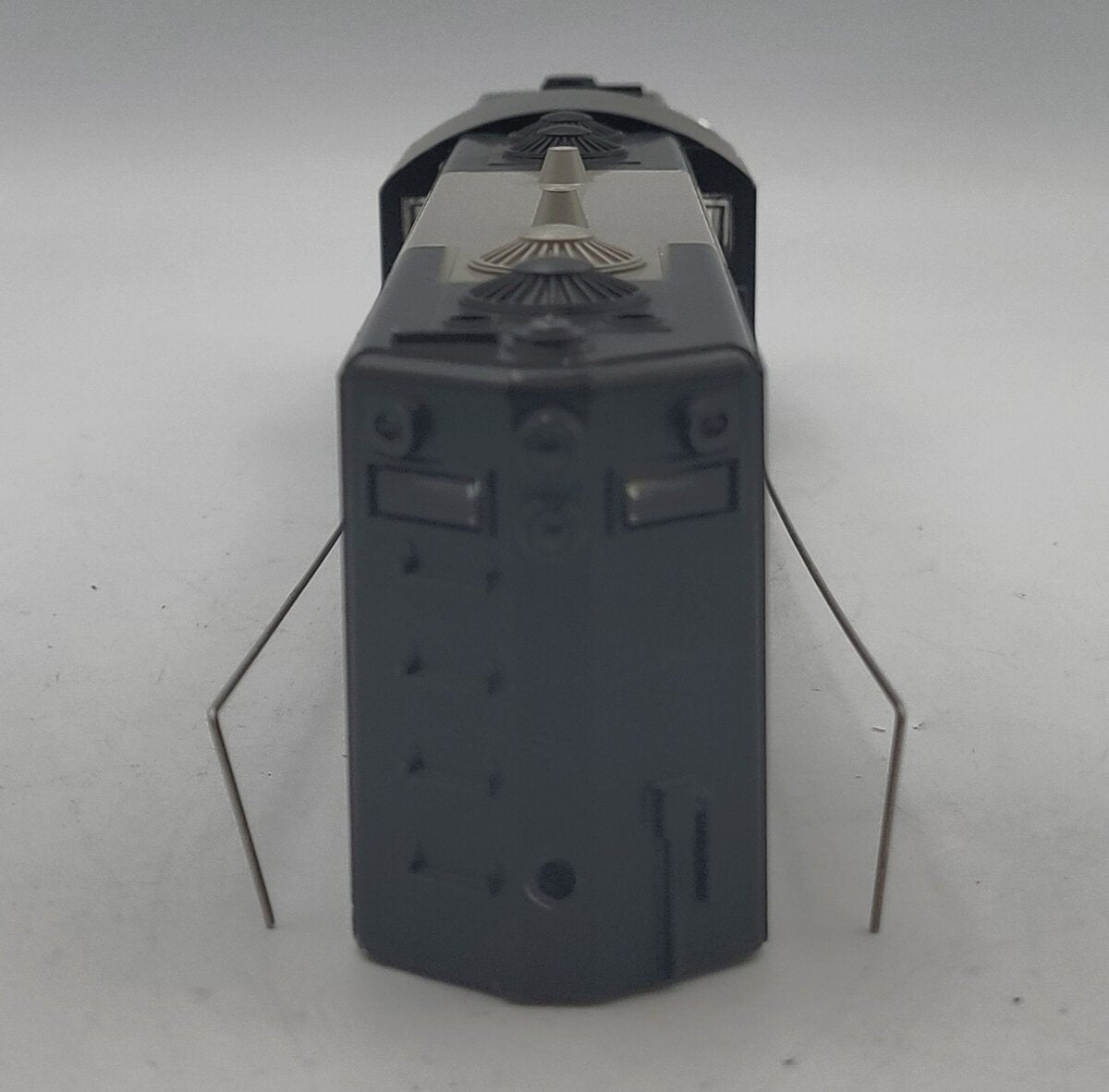 Lionel 8357-3 Pennsylvania GP-9 Diesel Locomotive Body Shell #8357