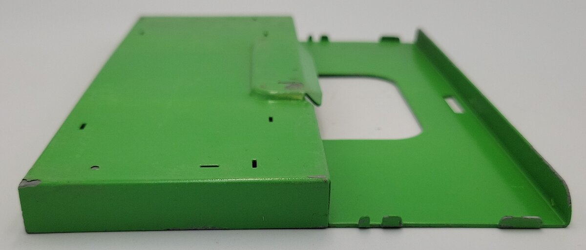 Lionel 3462P-1B Milk Car Platform Base Only