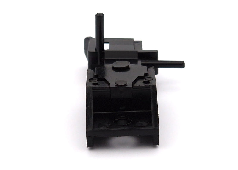 Marklin E472040 Model Train Coupler