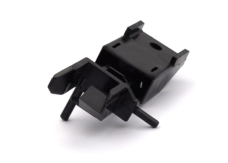 Marklin E472040 Model Train Coupler