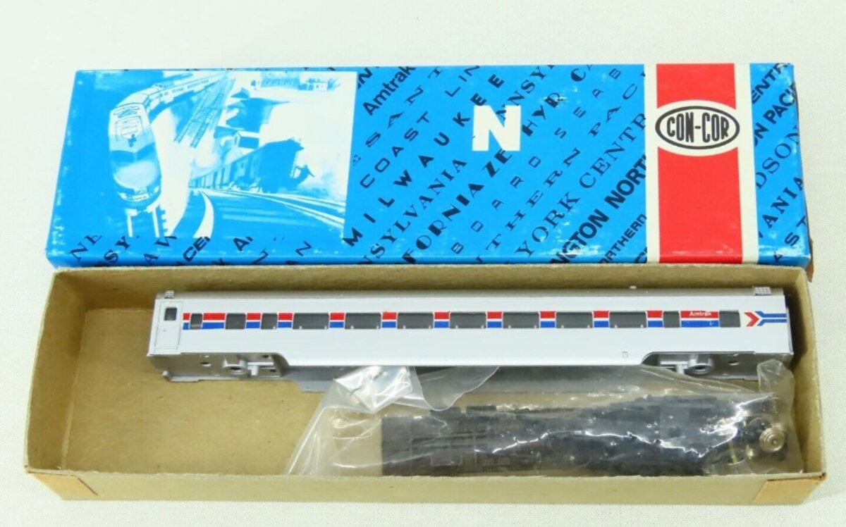Con-Cor 4001J N Scale 85' Amtrak Smooth Side Passenger Coach Kit