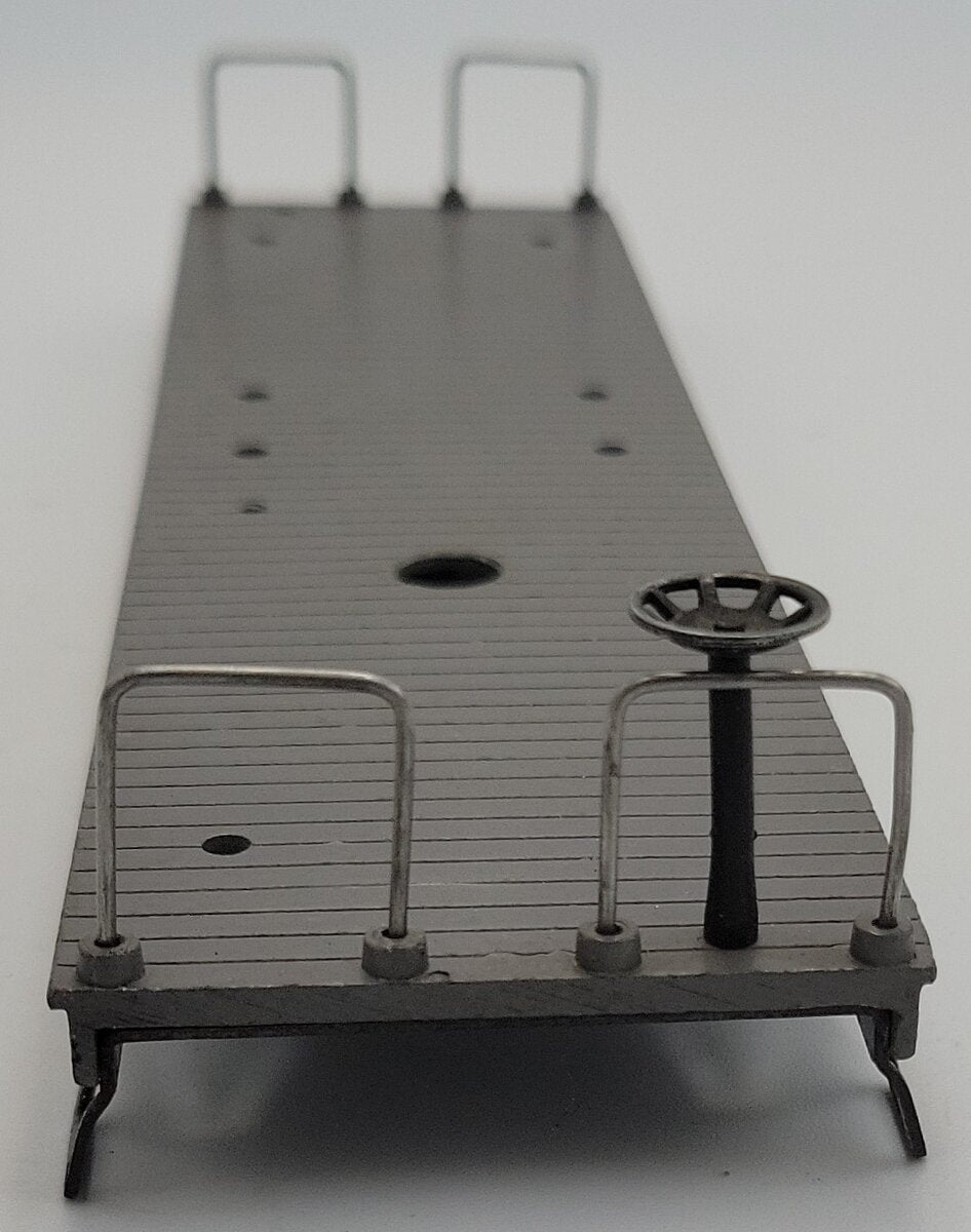 Lionel 2419-2 Diecast Dark Gray Lionel Lines Flat Car Frame with Steps