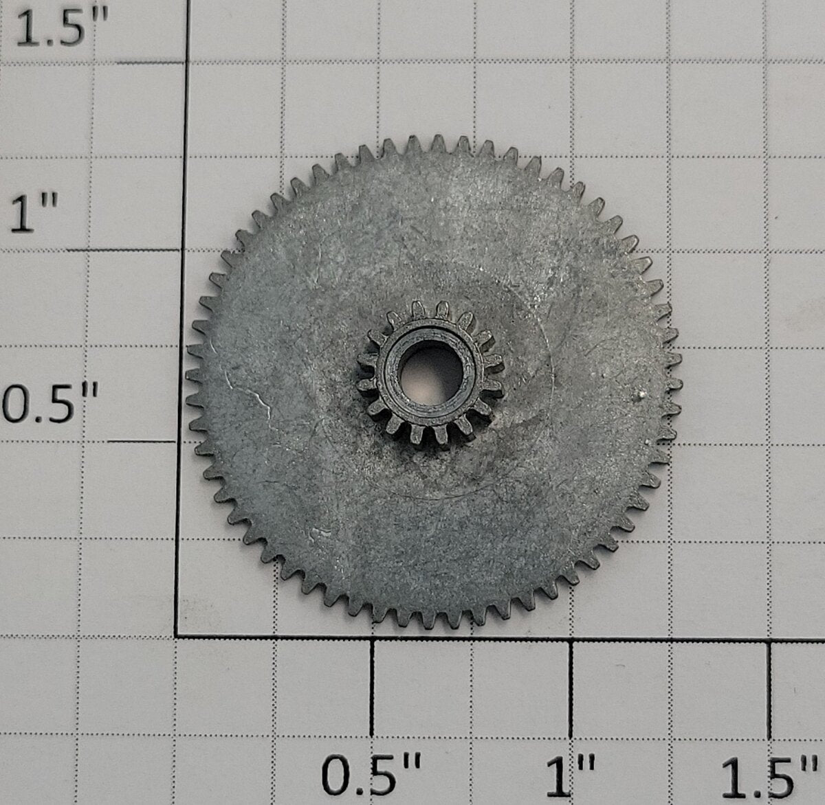 Lionel 375-24 Gear with Pinion Gear