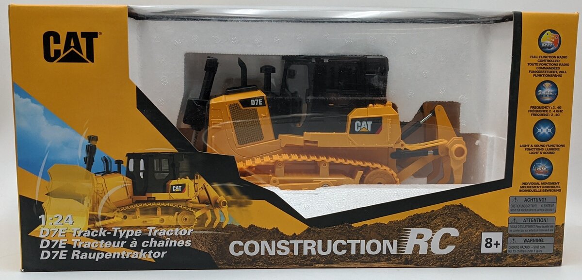 DieCast Masters 25002 1:24 RC Cat D7E Track Type Tractor