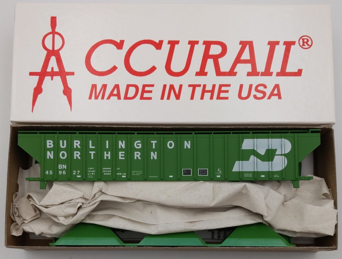 Accurail 65021 HO Burlington Northern Pullman Std Covered Hopper Kit
