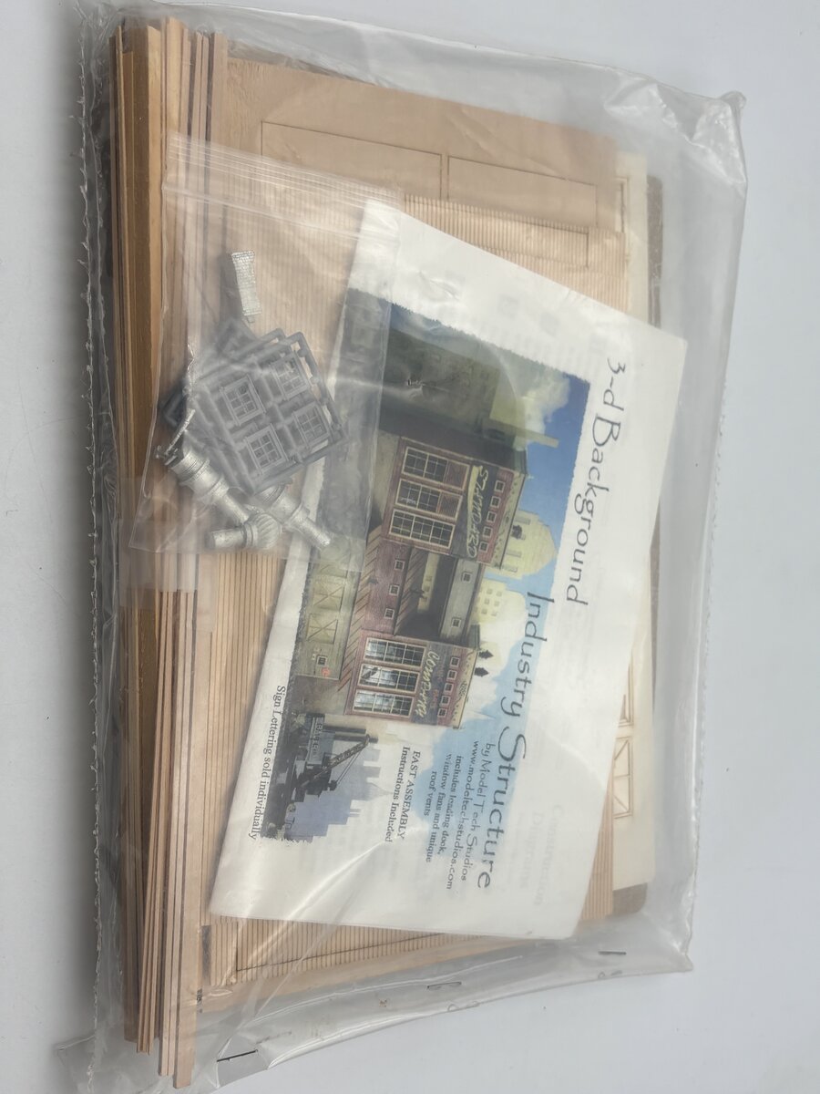Model Tech Studios J-0093 HO 3-D Background Industry #4  structure Kit
