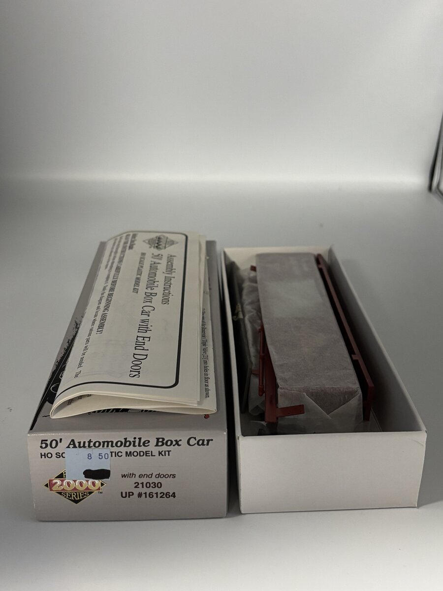 Proto 2000 21030 HO Scale UP Boxcar #161264 Kit