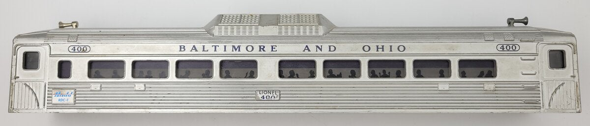 Lionel 400-1 Baltimore and Ohio Passenger Car Shell with Window Strips