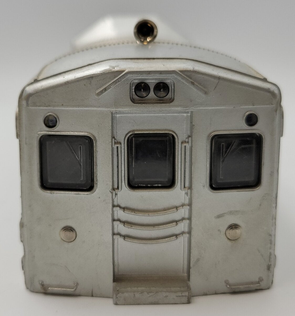 Lionel 400-1 Baltimore and Ohio Passenger Car Shell with Window Strips
